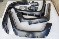 Расширители колесных арок Toyota FJ Cruiser 2007-2015 глянец