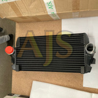 Интеркулер BMW F01, 06, 07, 10, 11, 12 535i 520D 525D 530D 535D 09-16 Wagner style УЦЕНКА